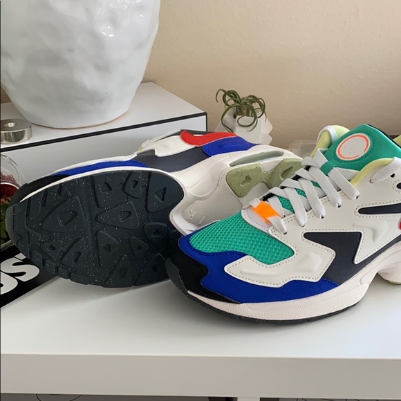 NWT Nike Air Max 2 light - Picture 9 of 9